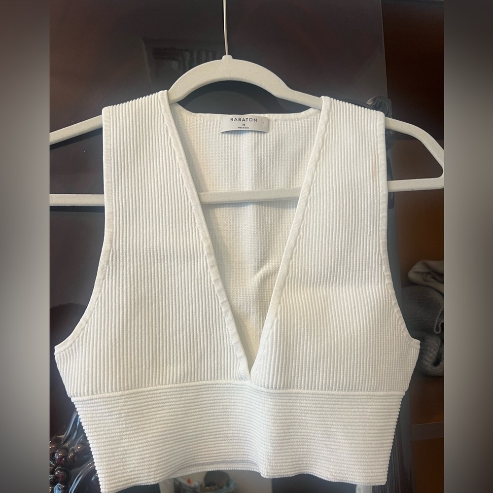 Women’s BABATON ARITZIA Summer top. White